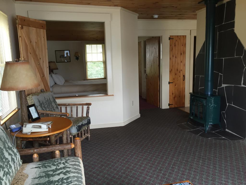 Willoughvale Inn Westmore Newport Ruang foto